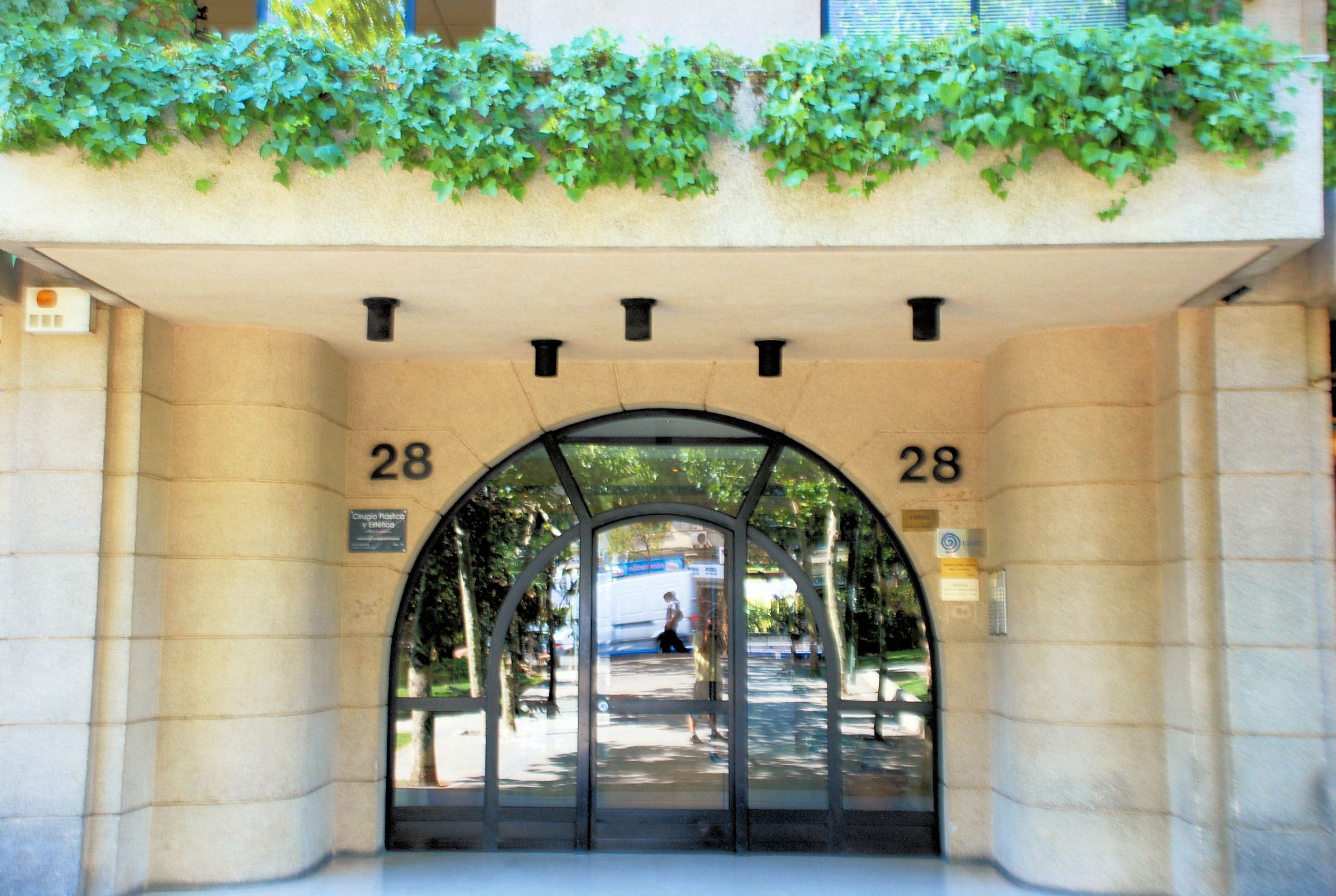Apartament de lloguer en  Madrid Capital amb Aire condicionat, Calefacció i Jardí privat