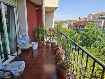Piso con ascensor en venta en Ronda de Segovia