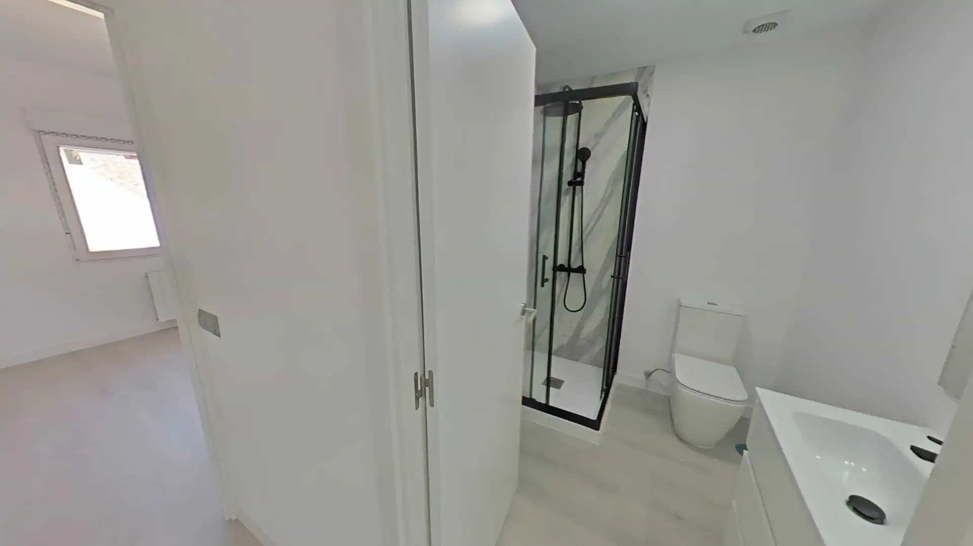 Bathroom of Flat for sale in Yeles  with Heating, Parquet flooring and Terrace