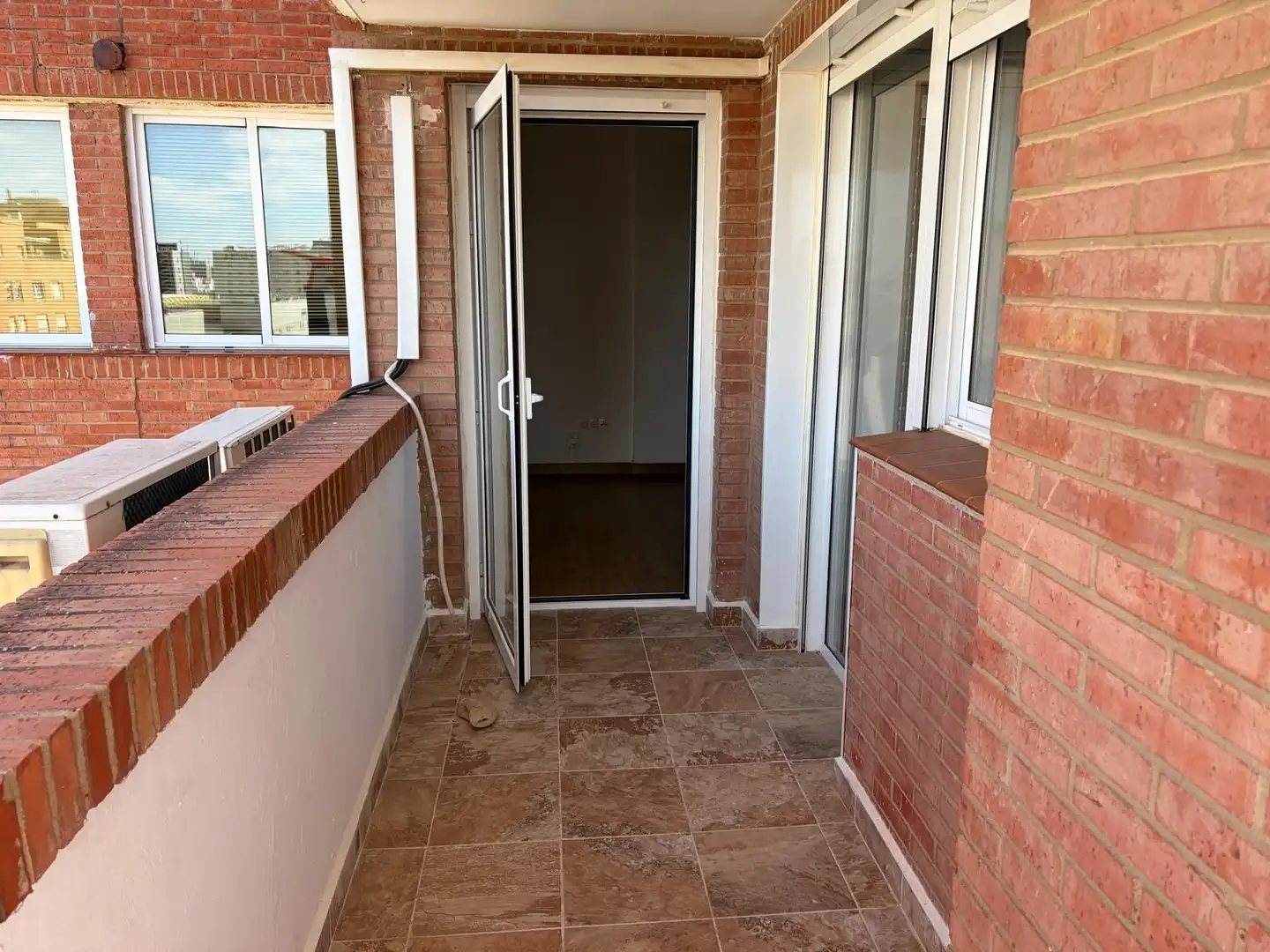 Flat with lift to rent in Calle RICO CEJUDO