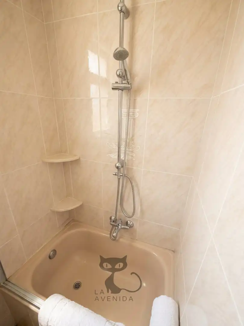 Baño de Apartamento en venta en Catarroja