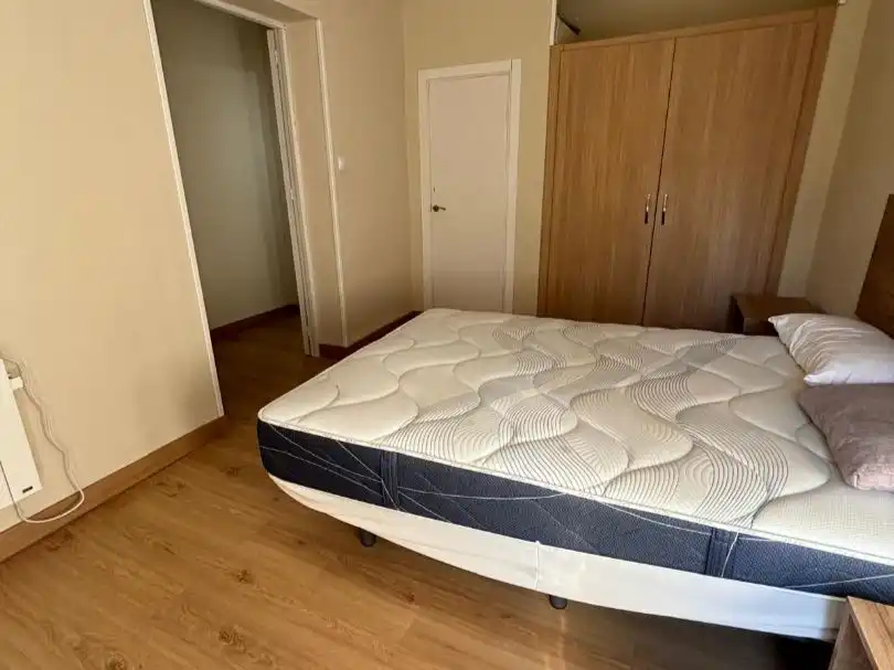 Habitación de Piso en venta en Cáceres Capital con Balcón