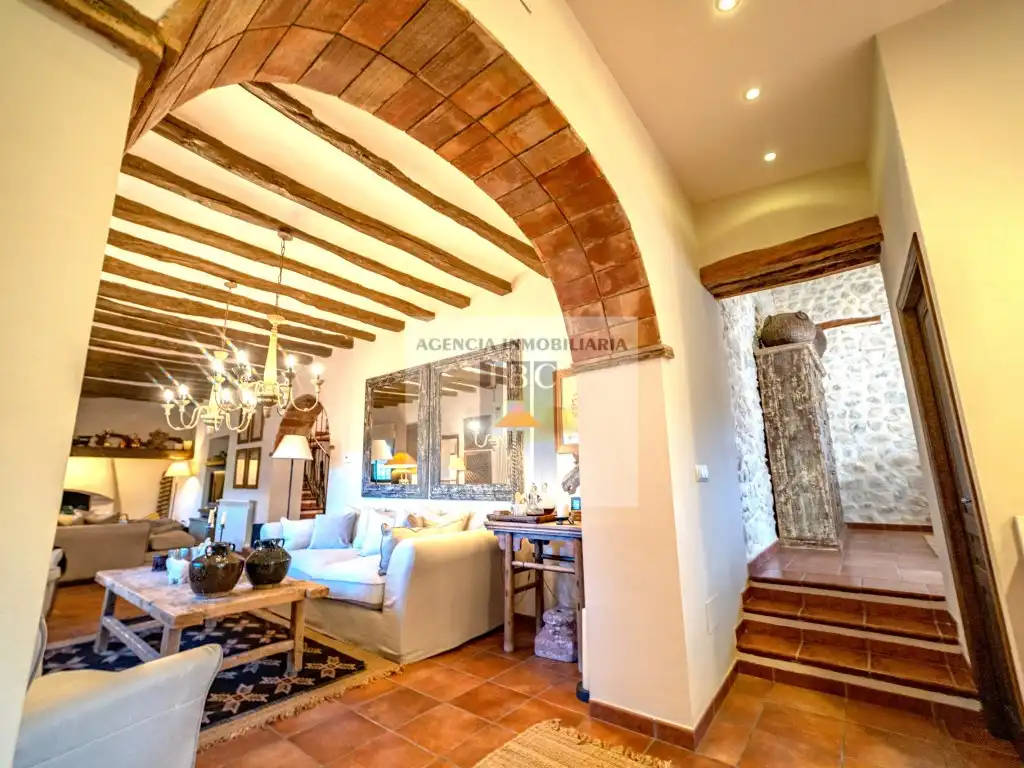 Sala d'estar de Finca rústica en venda en Alcoy / Alcoi amb Jardí privat, Traster i Piscina