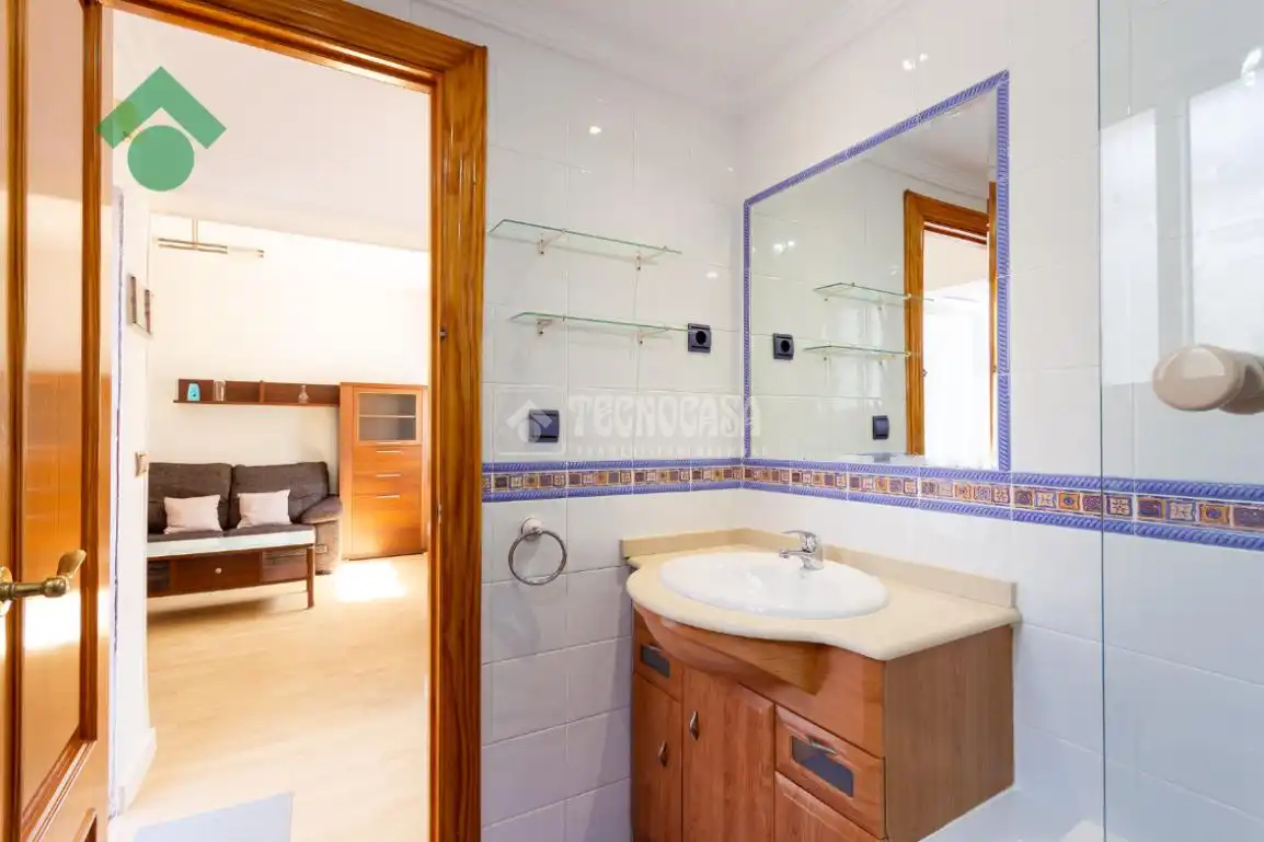 Baño de Piso en venta en Rincón de la Victoria con Terraza