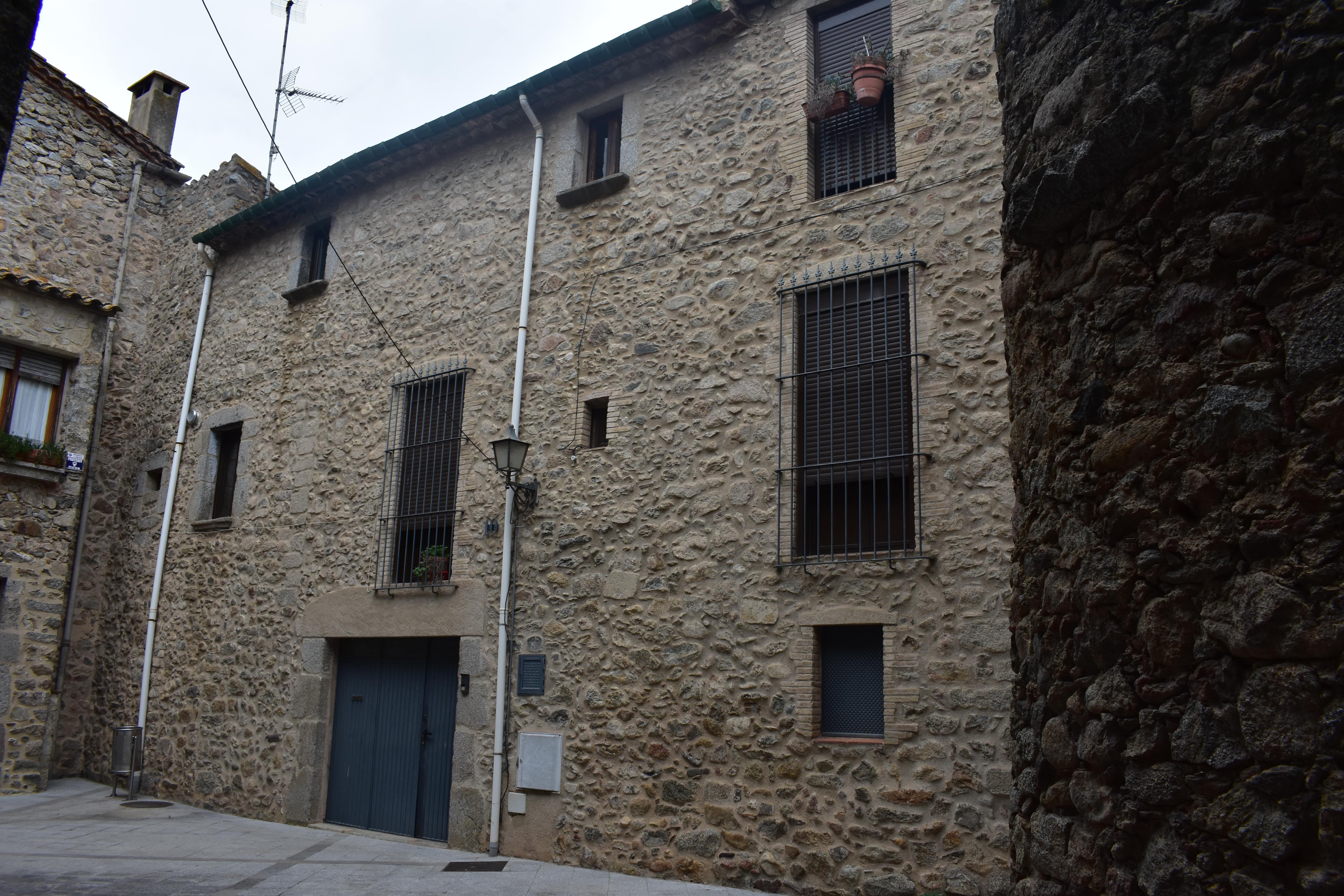 Exterior view of House or chalet for sale in Maçanet de Cabrenys  with Heating, Terrace and Storage room