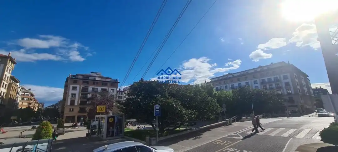 Piso con terraza en venta en Las Arenas, imagen 4
