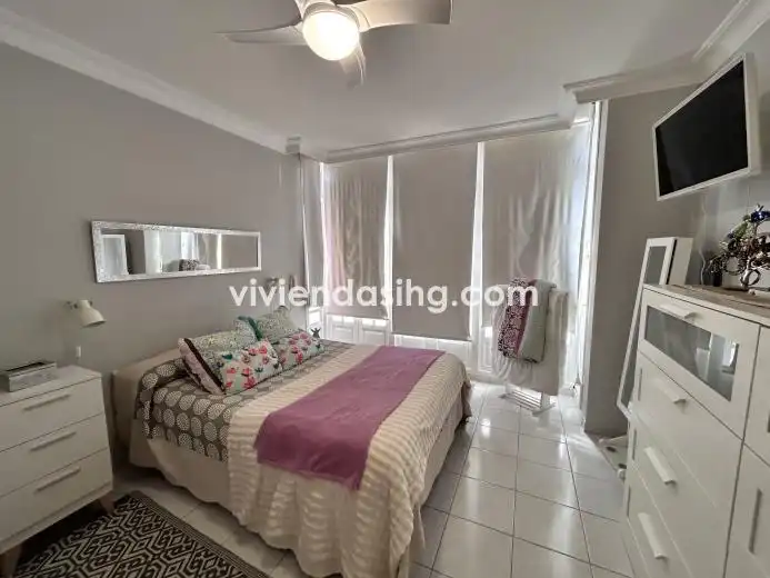 Schlafzimmer von Einfamilien-Reihenhaus zum Verkauf in La Orotava mit Terrasse und Balkon