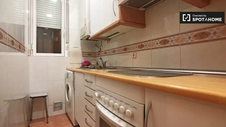 Flat for rent in Imperial
