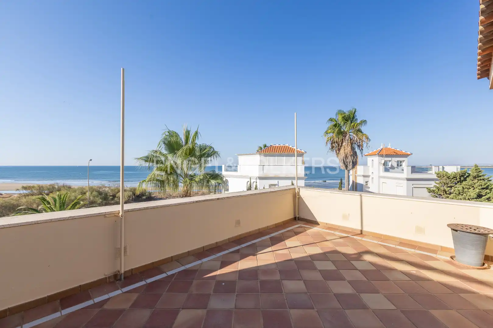 Houses for sale in Isla Canela