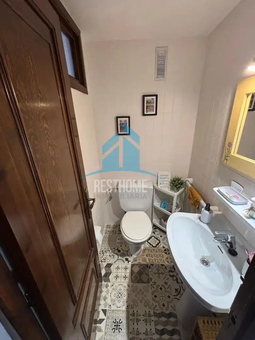 Bathroom of Flat for sale in Moraira  with Air Conditioner and Terrace