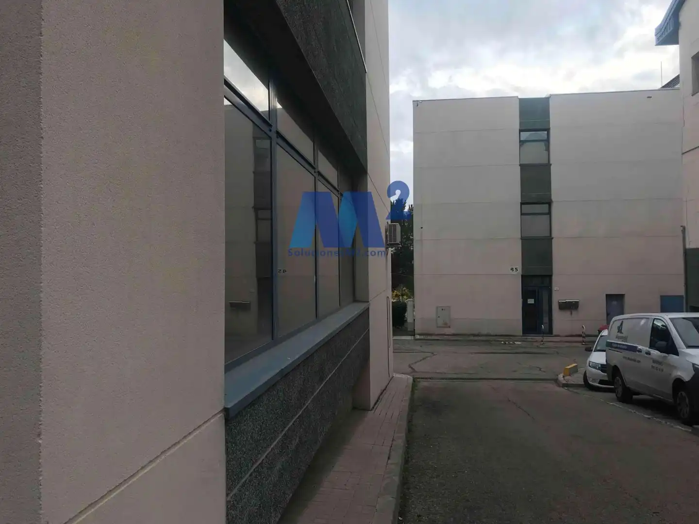 Oficina de lloguer a José Echegaray, Norte
