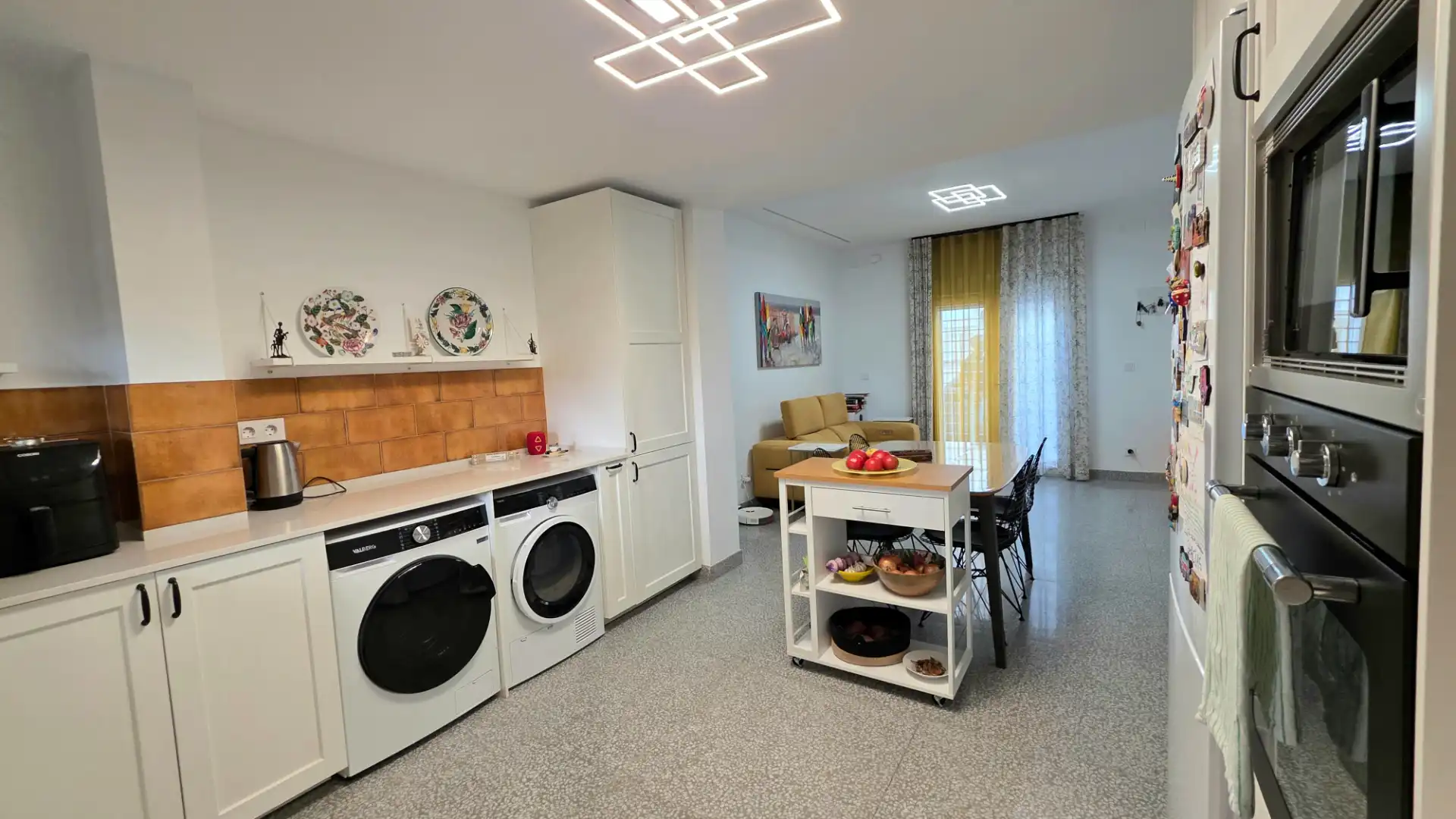 Bajo con terraza en venta en Benetússer