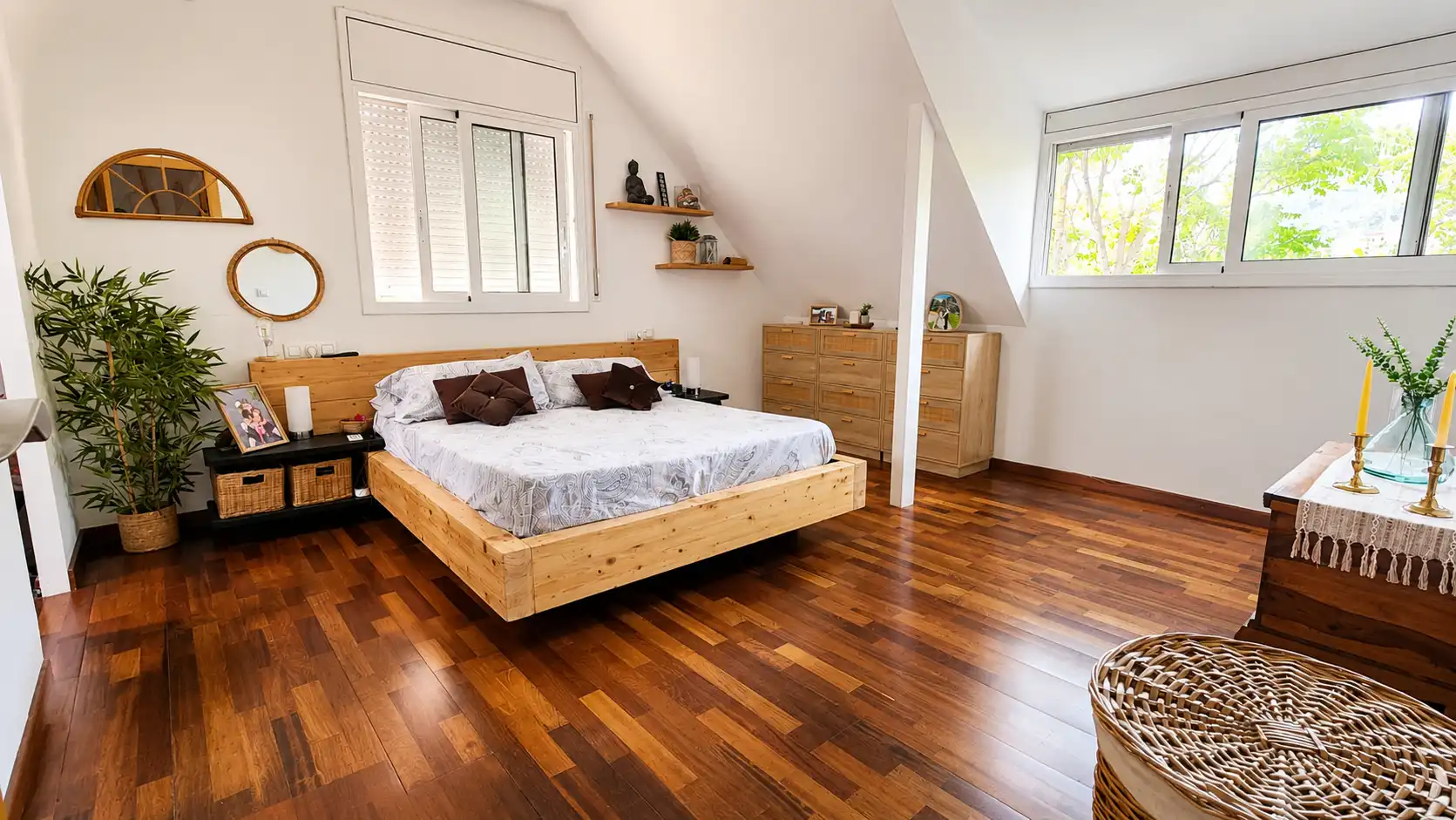 Habitación de Casa o chalet en venta en Vallirana con Jardín privado, Parquet y Terraza