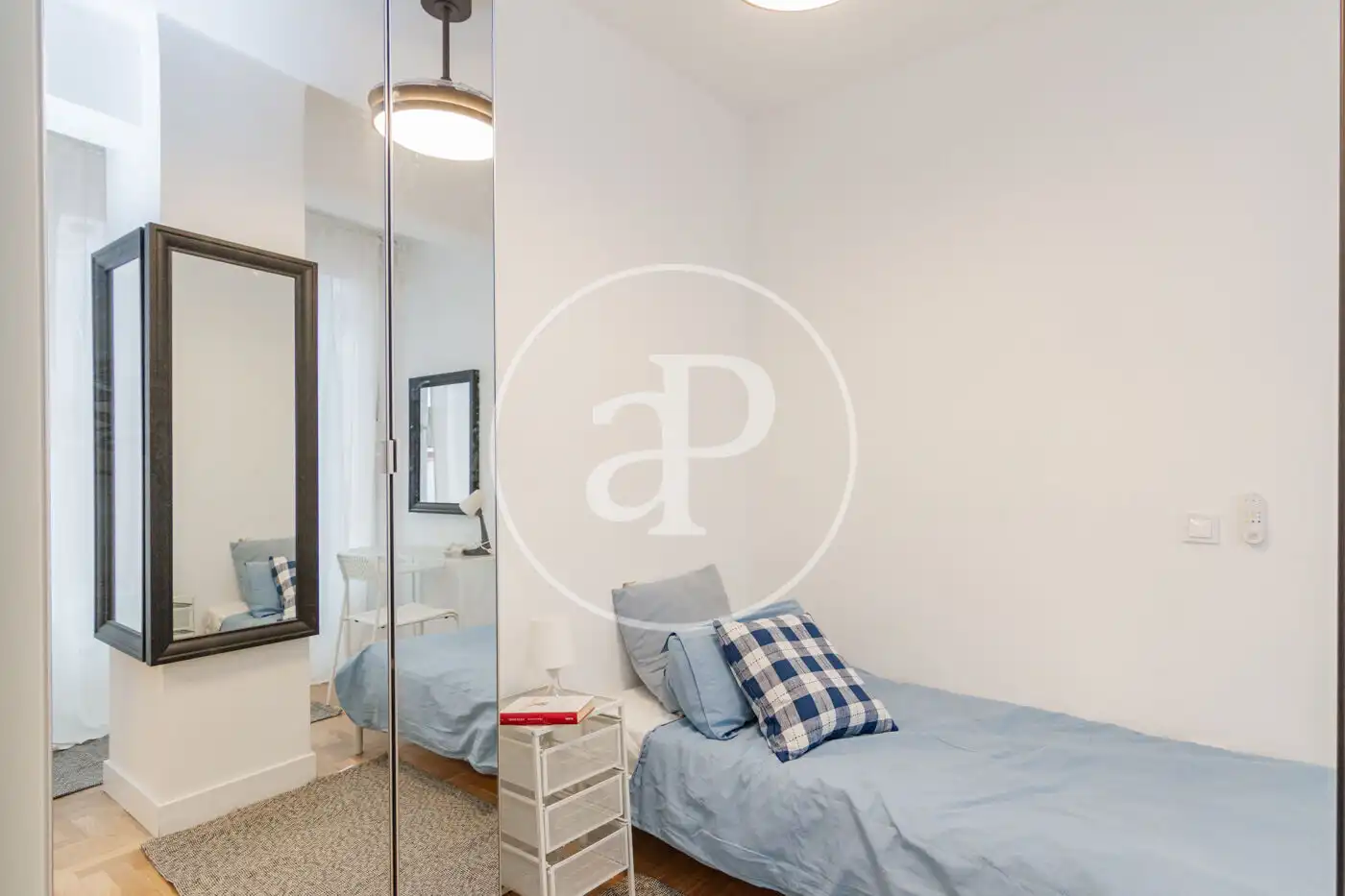 Piso en venta en C. de Sánchez Barcáiztegui, Pacífico