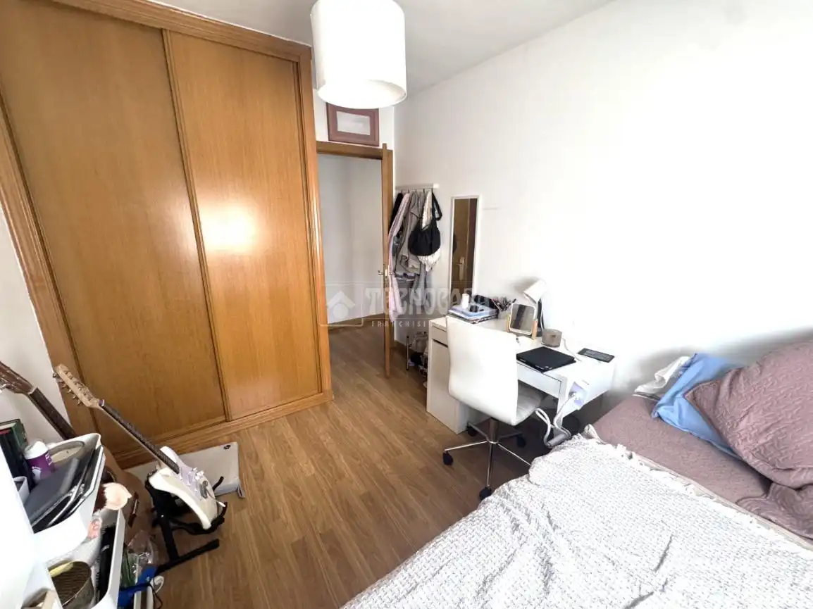 Dormitori de Pis en venda en Alcalá de Henares amb Aire condicionat i Calefacció