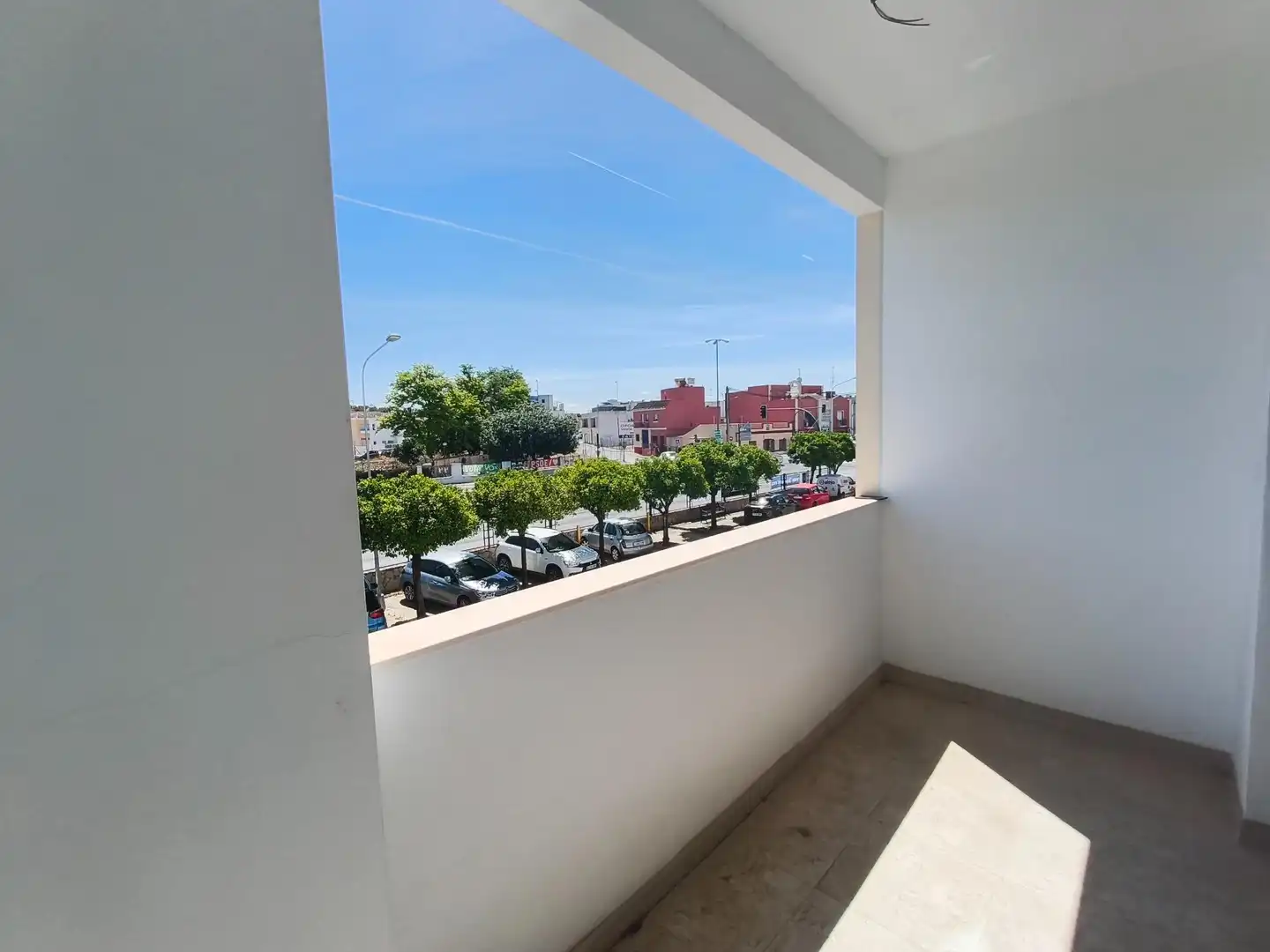 Vista exterior de Piso en venta en Gelves