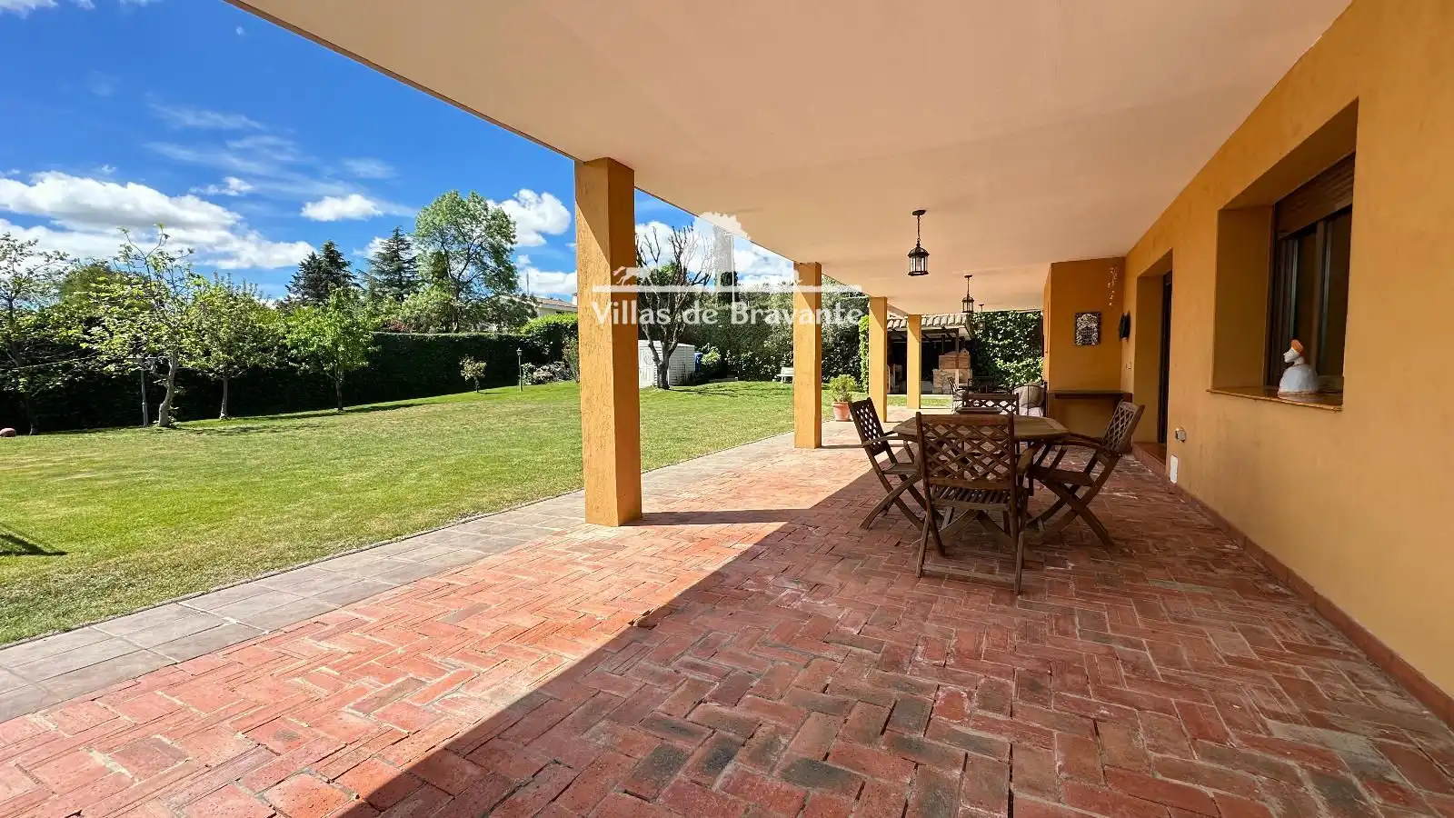 Terrace of Houses for sale in Villanueva de la Cañada  with Air Conditioner, Heating and Parquet flooring