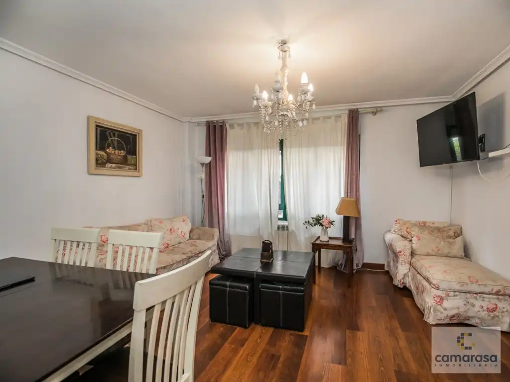 Sala de estar de Casa adosada en venta en Ávila