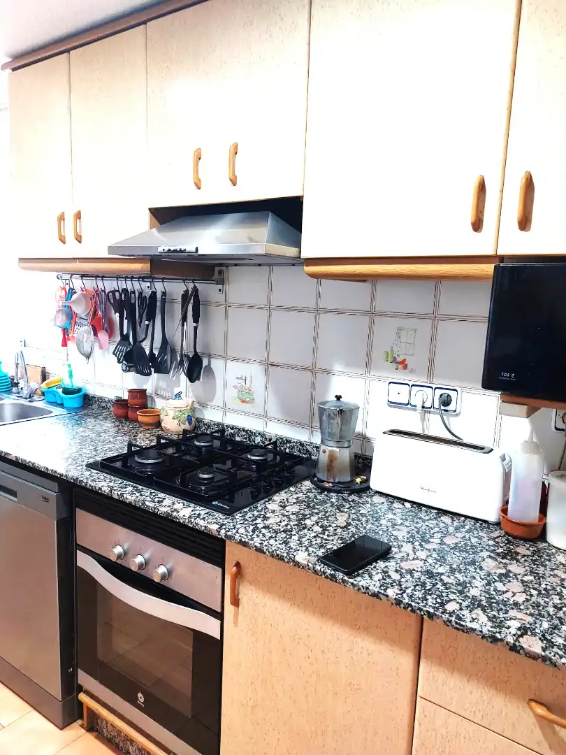 Cocina de Piso en venta en Valencia con Aire acondicionado, Horno y Balcón