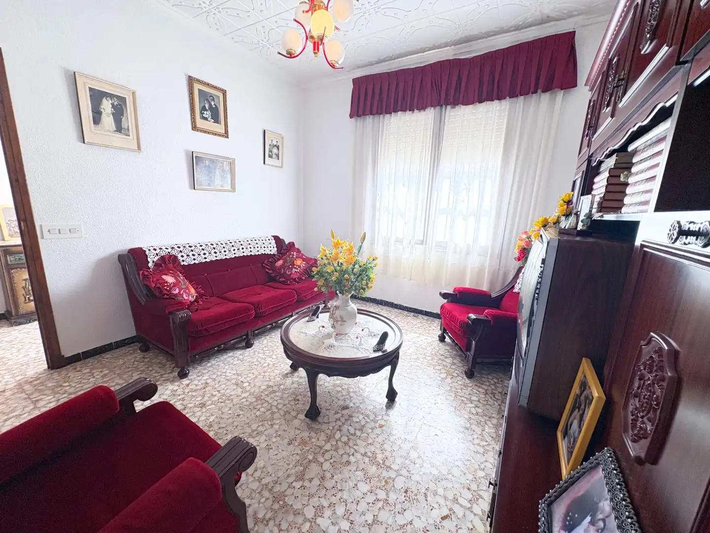 Sala d'estar de Casa adosada en venda en Los Montesinos amb Aire condicionat, Calefacció i Traster