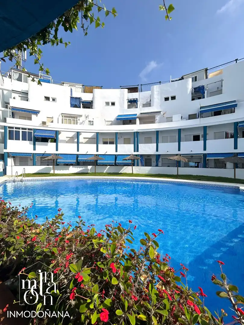 Swimming pool of Study for sale in Almonte  with Air Conditioner, Heating and Terrace