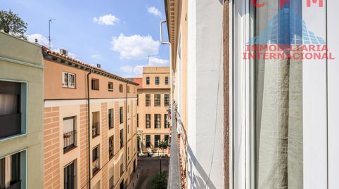 Photo 2 of Flat for rent in Universidad - Malasaña, Madrid Capital