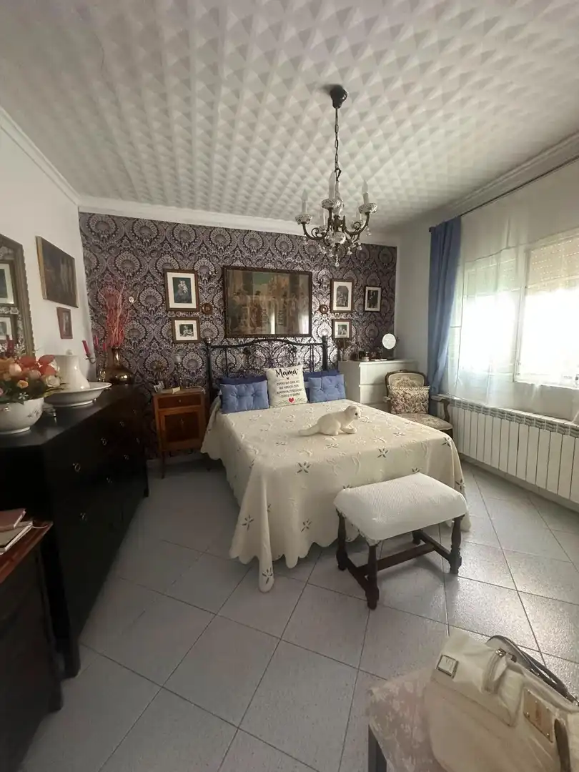 Bedroom of Houses for sale in Sabadell