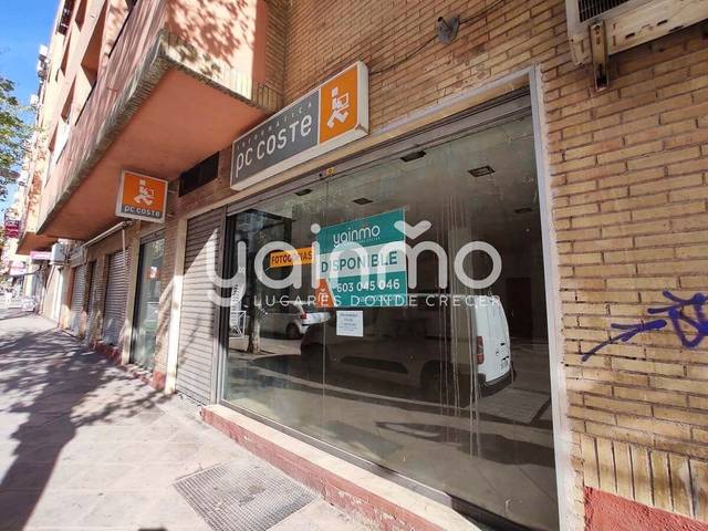 Local comercial en Alquiler en N/A en Peñamefecit - Avda Barcelona