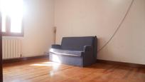 Bedroom of Flat for sale in Basauri 