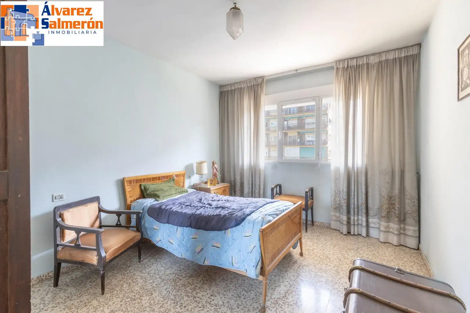 Schlafzimmer von Wohnung zum Verkauf in Granada mit Terrasse