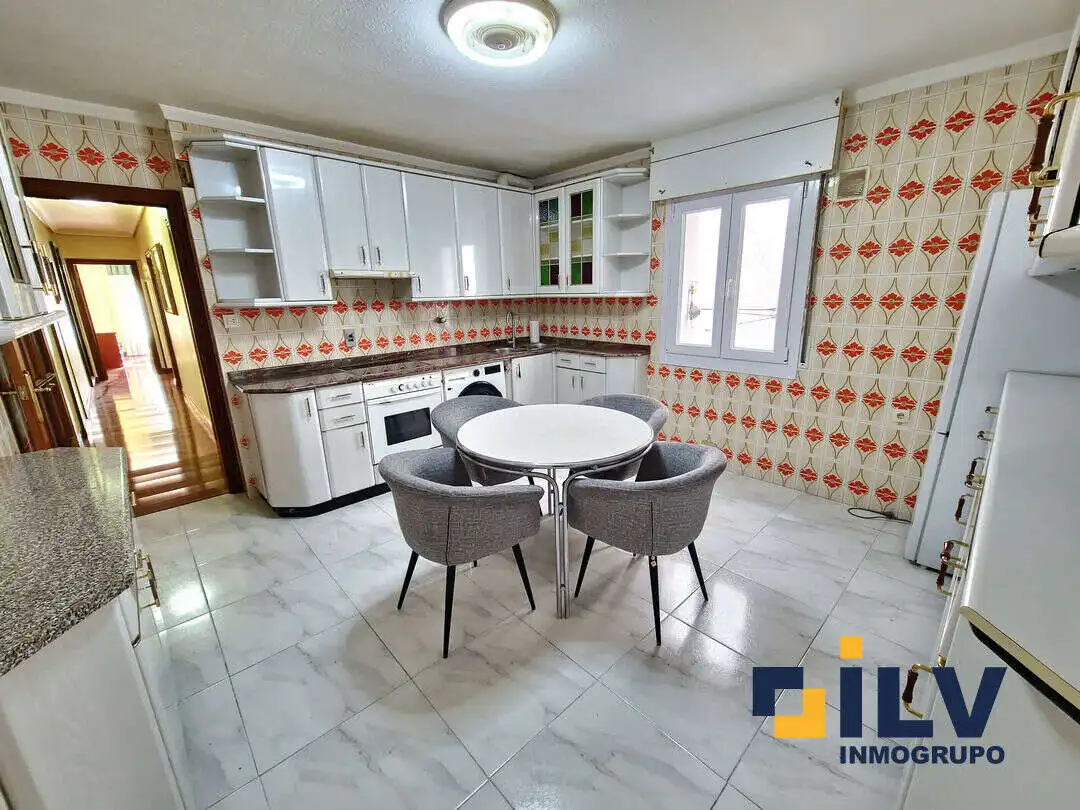 Kitchen of Flat for sale in Santurtzi   with Balcony