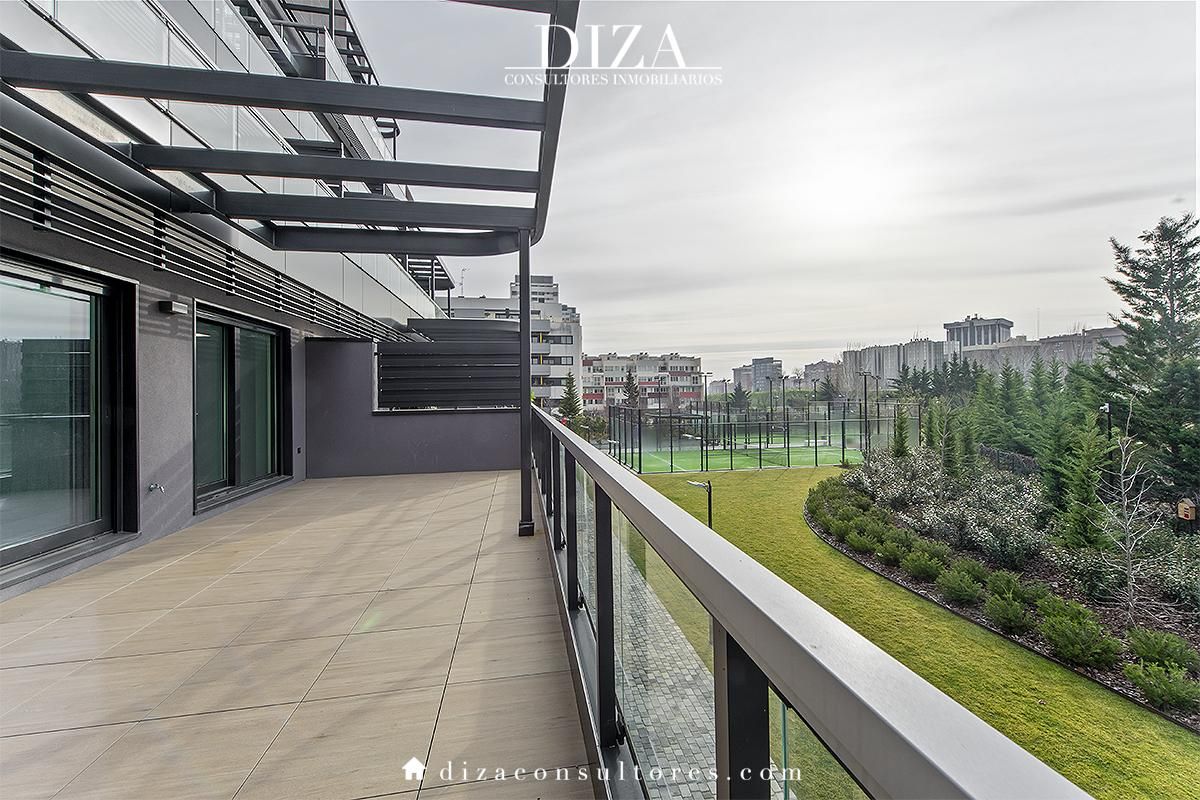 Terrace of Flat for sale in  Madrid Capital  with Air Conditioner, Heating and Terrace