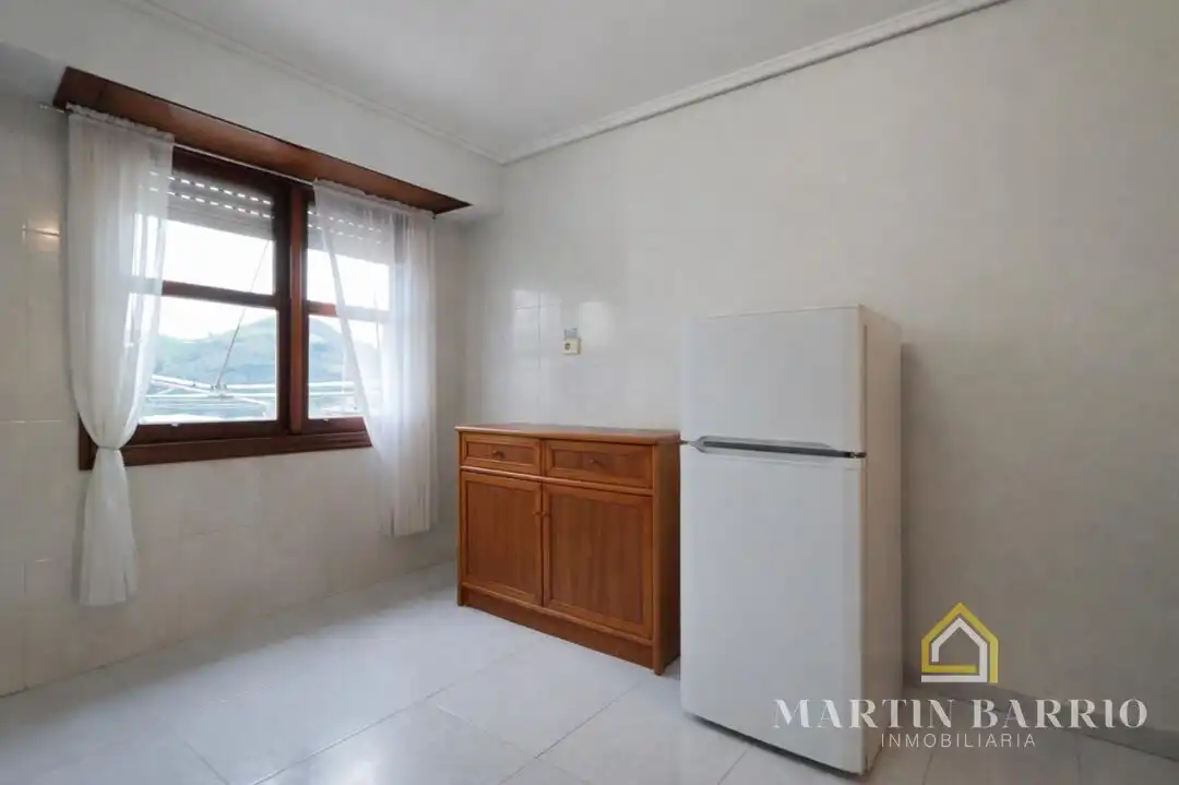 Piso en venta en Muskiz con Calefacción, Trastero y Alarma
