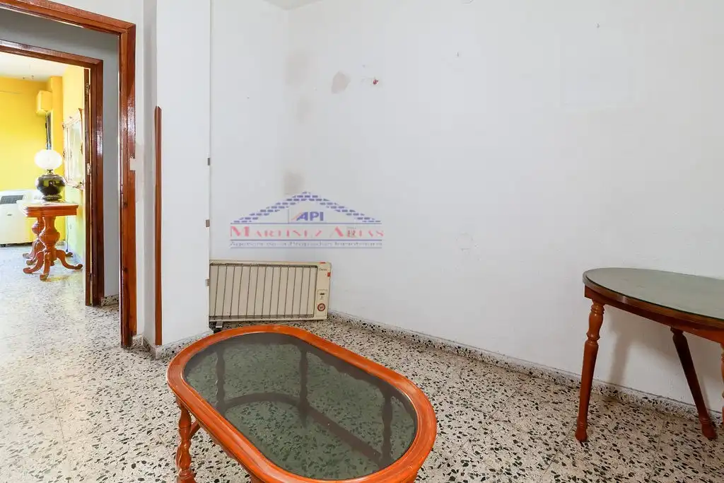Piso en venta en Mengíbar con Balcón