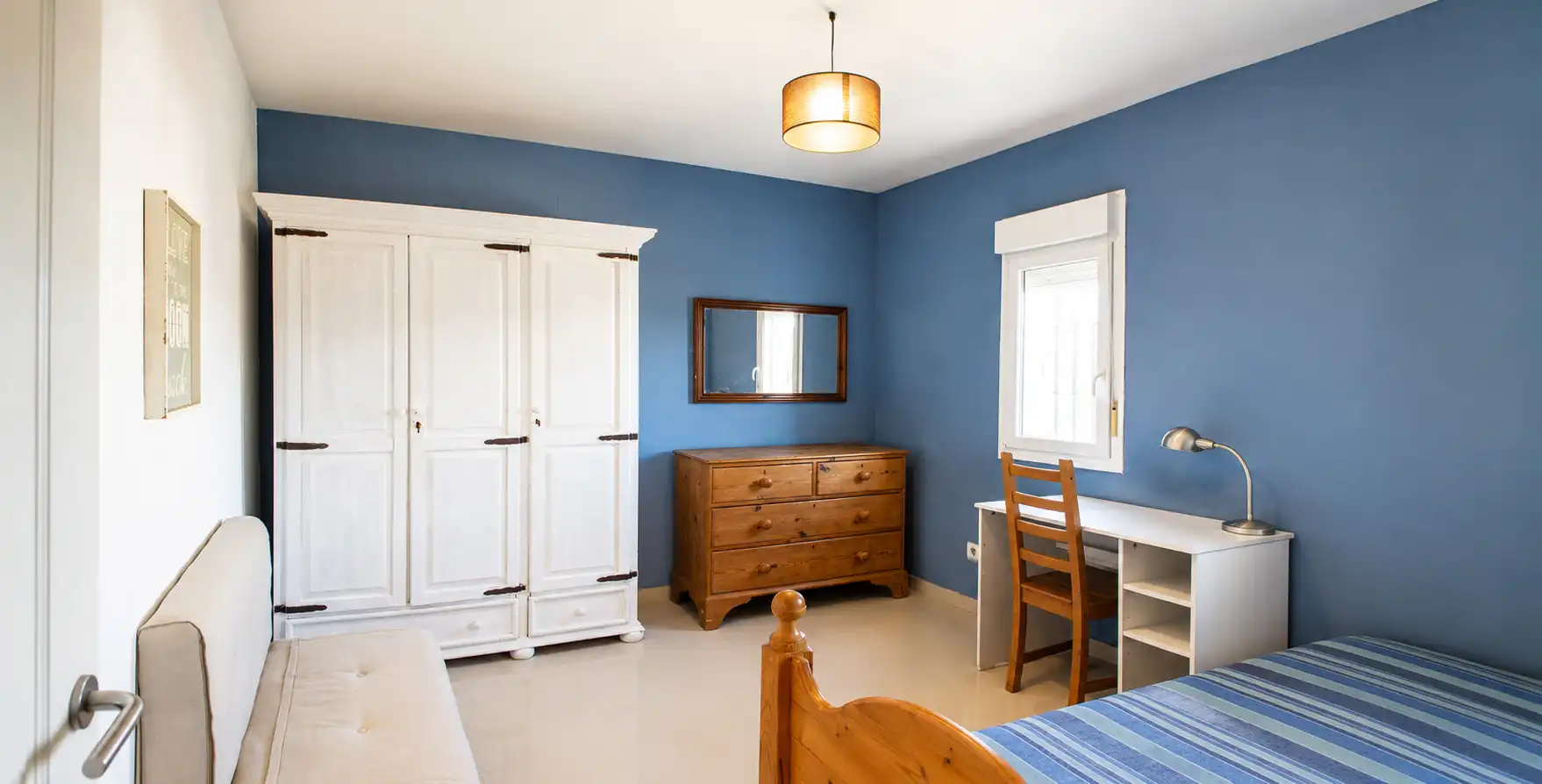 Bedroom of Houses for sale in Espartinas  with Air Conditioner, Private garden and Oven