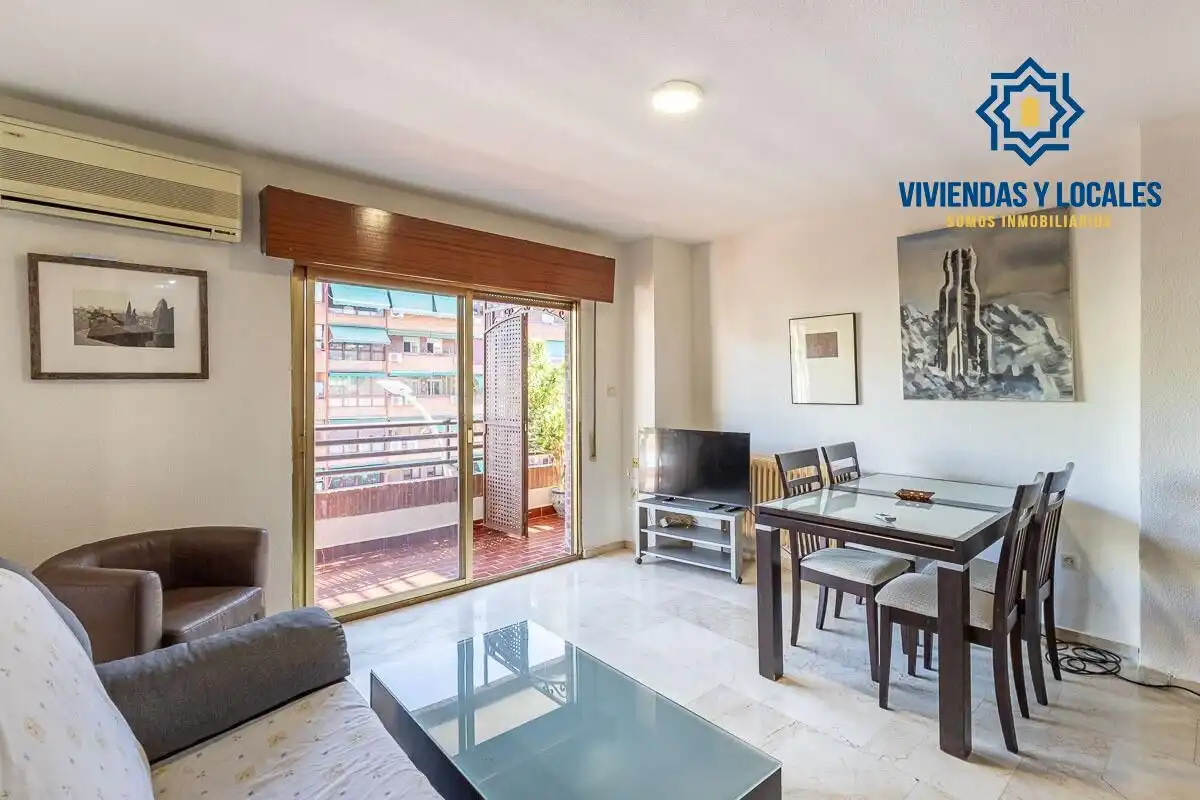 Flat with lift for sale in Beiro, imagen 2