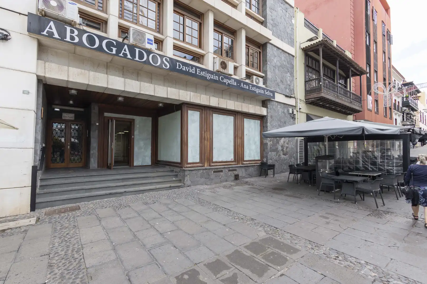 Local comercial en venda a Pl. del Charco, 6, imagen 2