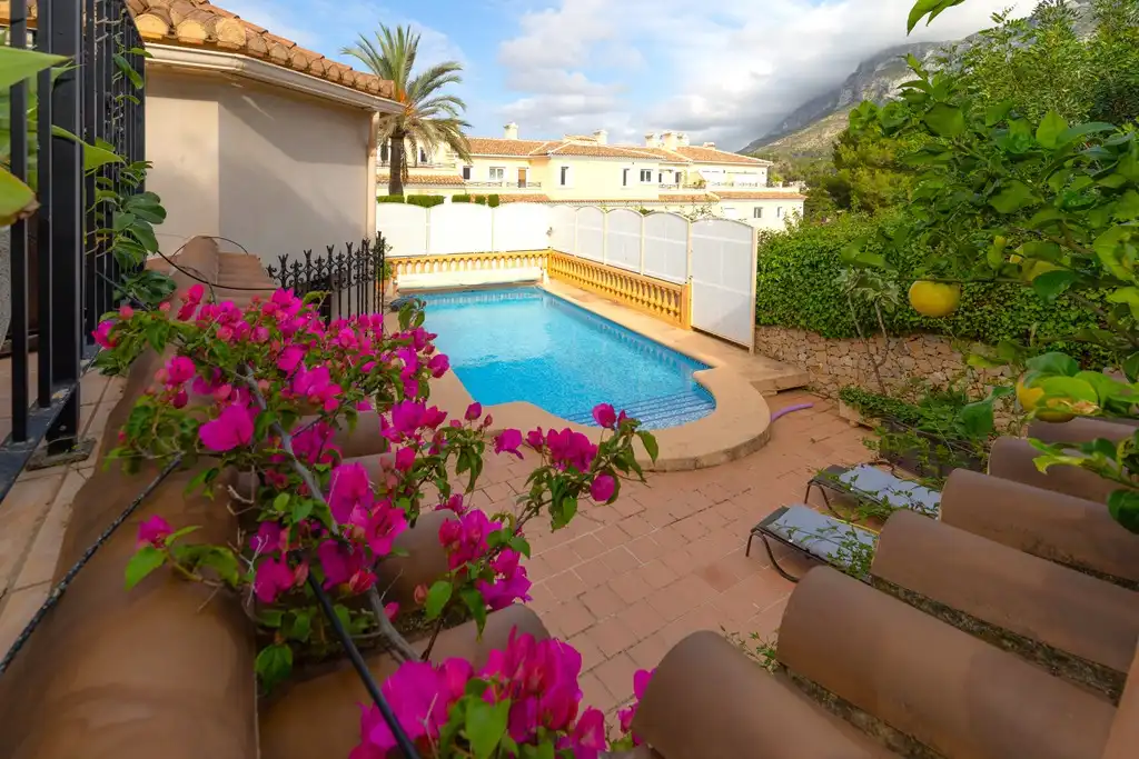 Exterior view of Houses for sale in Dénia  with Air Conditioner, Private garden and Terrace