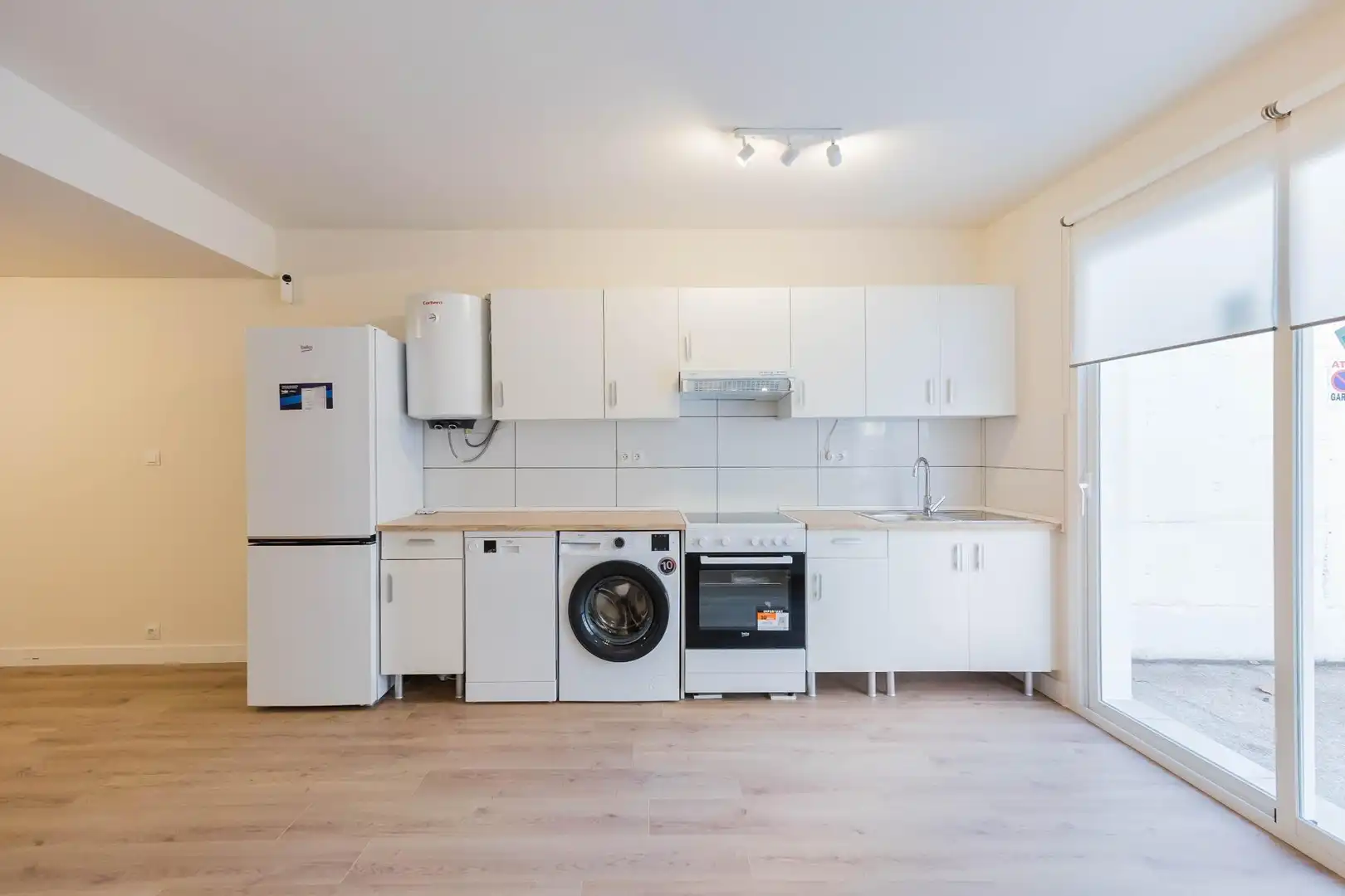 Kitchen of Apartments for sale in Benalmádena  with Air Conditioner, Terrace and Alarm