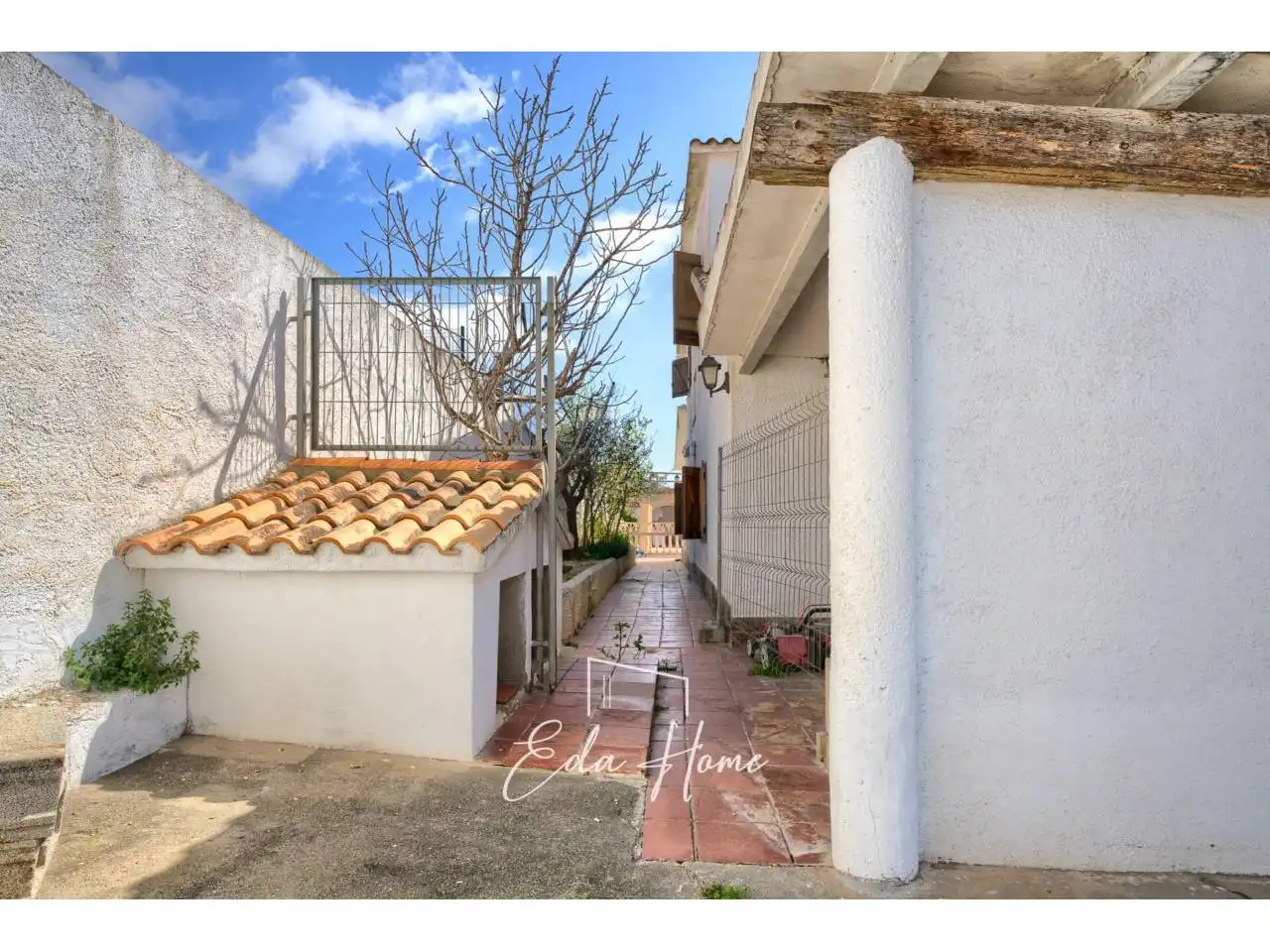 Vista exterior de Casa o chalet en venta en Canyelles con Aire acondicionado, Calefacción y Jardín privado