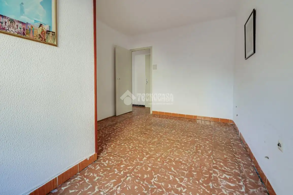 Flat for sale in Salut - Lloreda