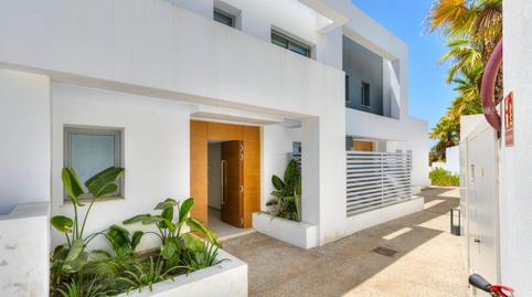 Foto 3 de Casa adosada en venda a Avenida Alta Vista, 20, San Pedro de Alcántara pueblo, Málaga