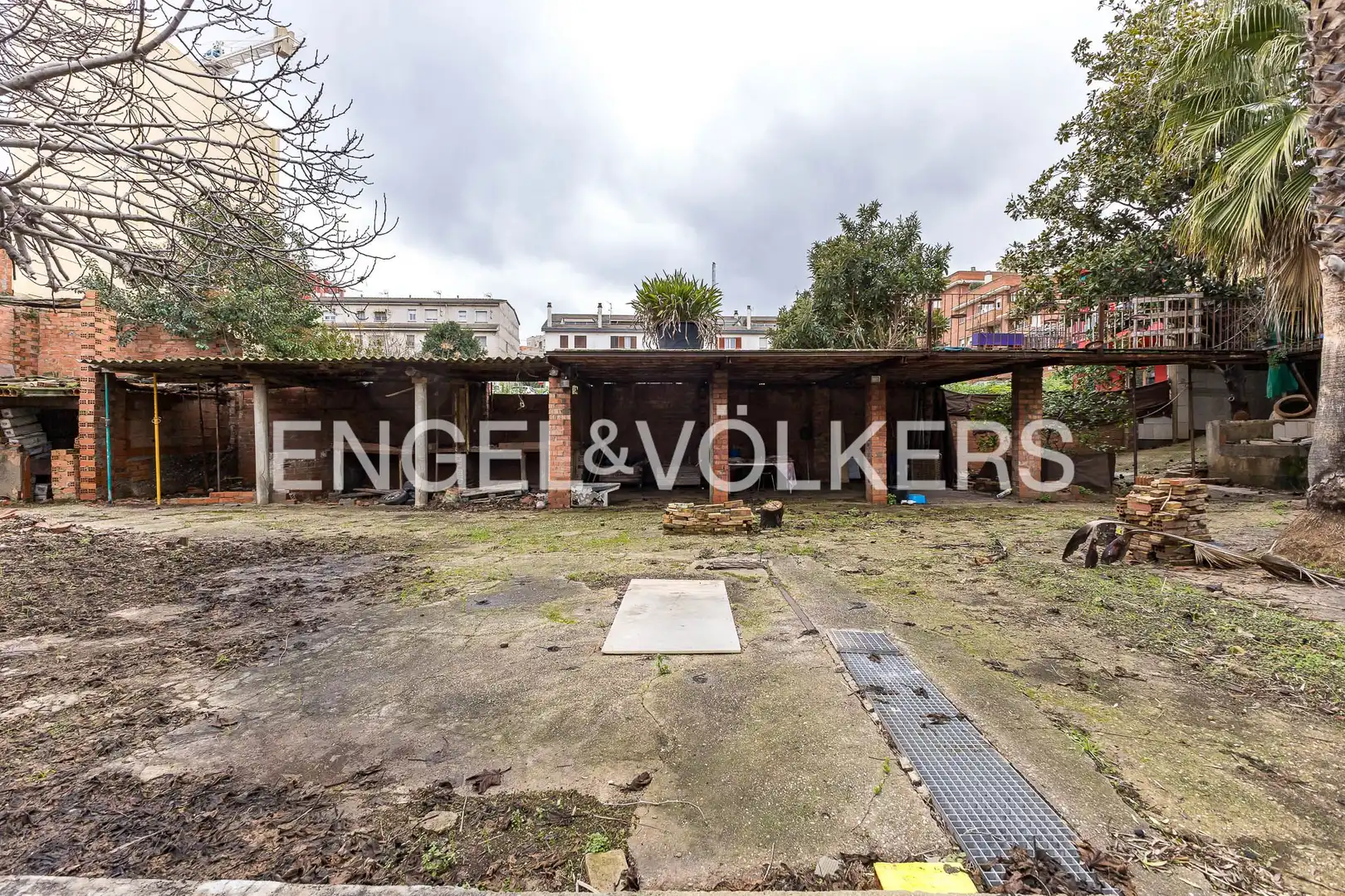 Houses for sale in Sant Vicenç Dels Horts  with Heating and Private garden
