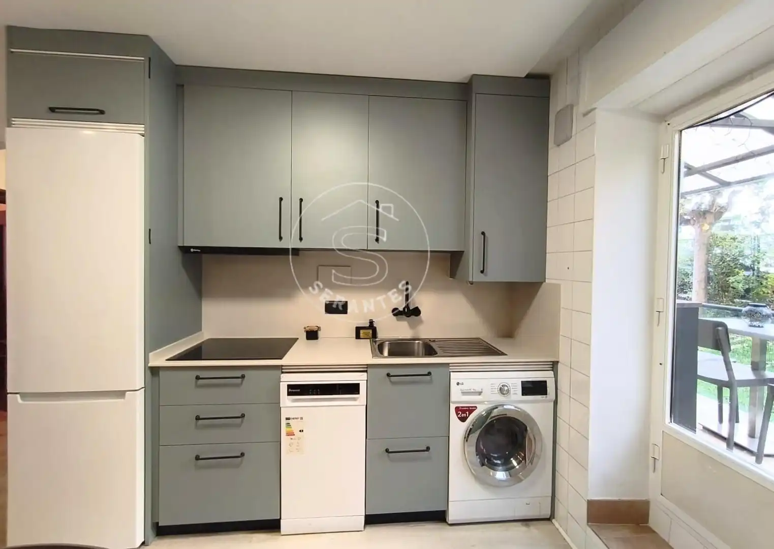 Flat for sale in Rochapea