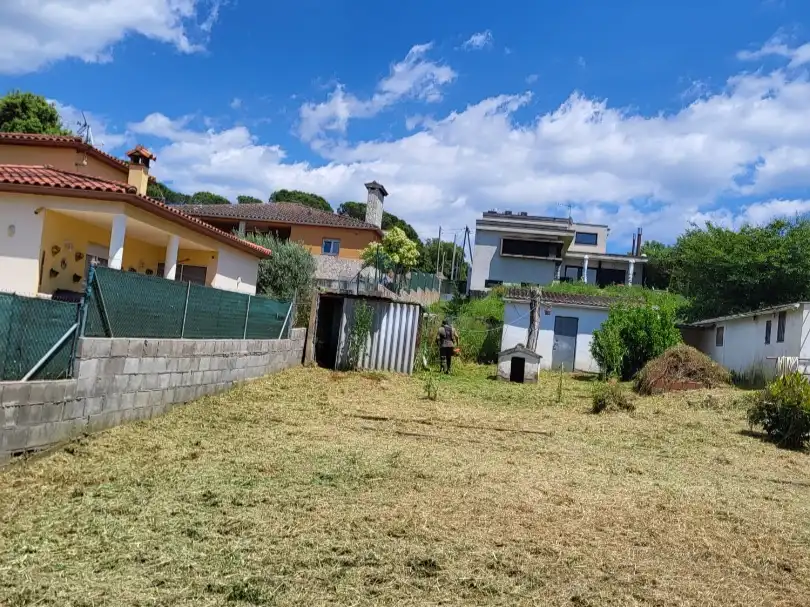 Terreny residencial en venda a Carrer de Castelló d'Empúries 106, imagen 2