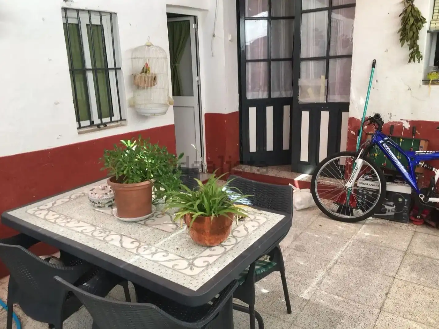 Casa con jardín en venta en Calle Real 18, imagen 5