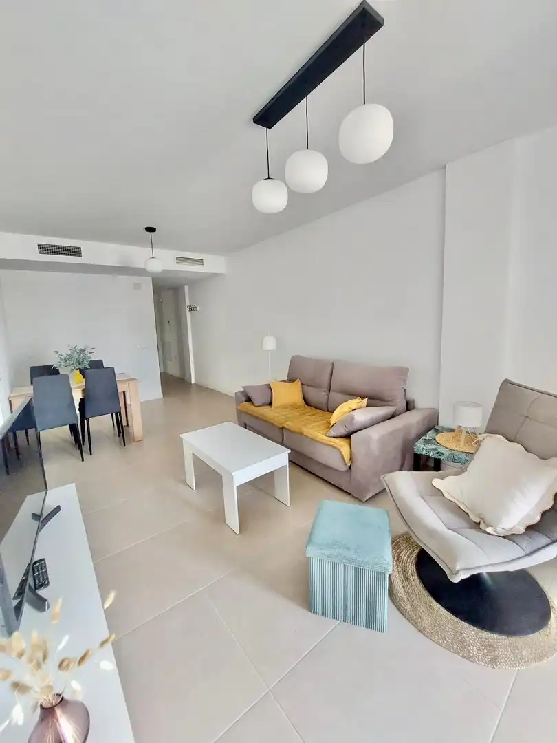 Erdgeschosswohnung zur Miete in Calle Calle Italia, imagen 6