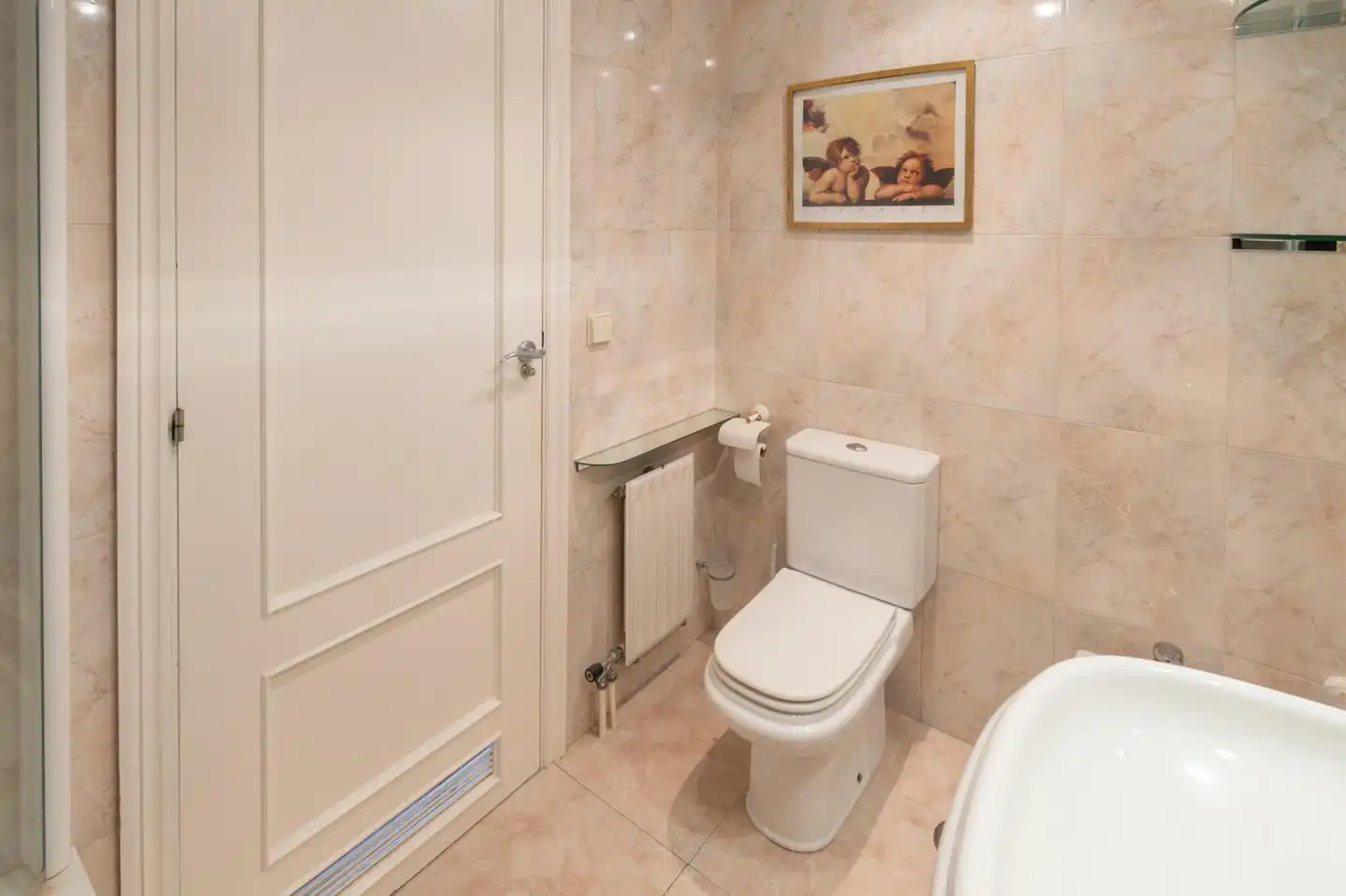 Baño de Piso de alquiler en Barañáin / Barañain con Calefacción, Parquet y Trastero