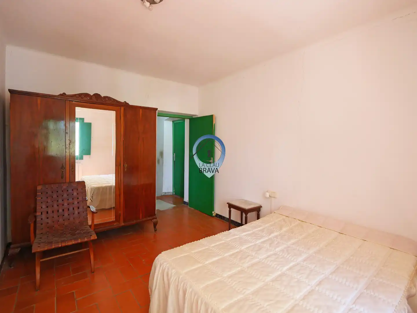 Schlafzimmer von Country house zum Verkauf in Bescanó mit Heizung, Privatgarten und Terrasse