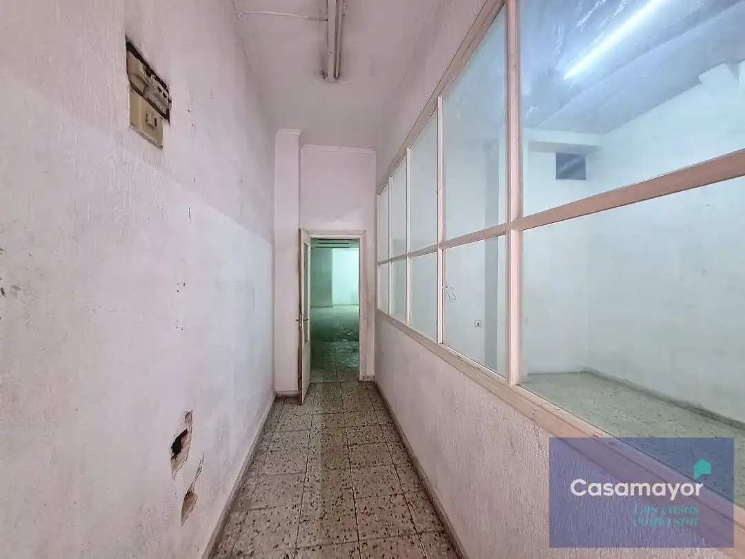 Local en venda a Calle de los Doscientos, 27, Benalúa